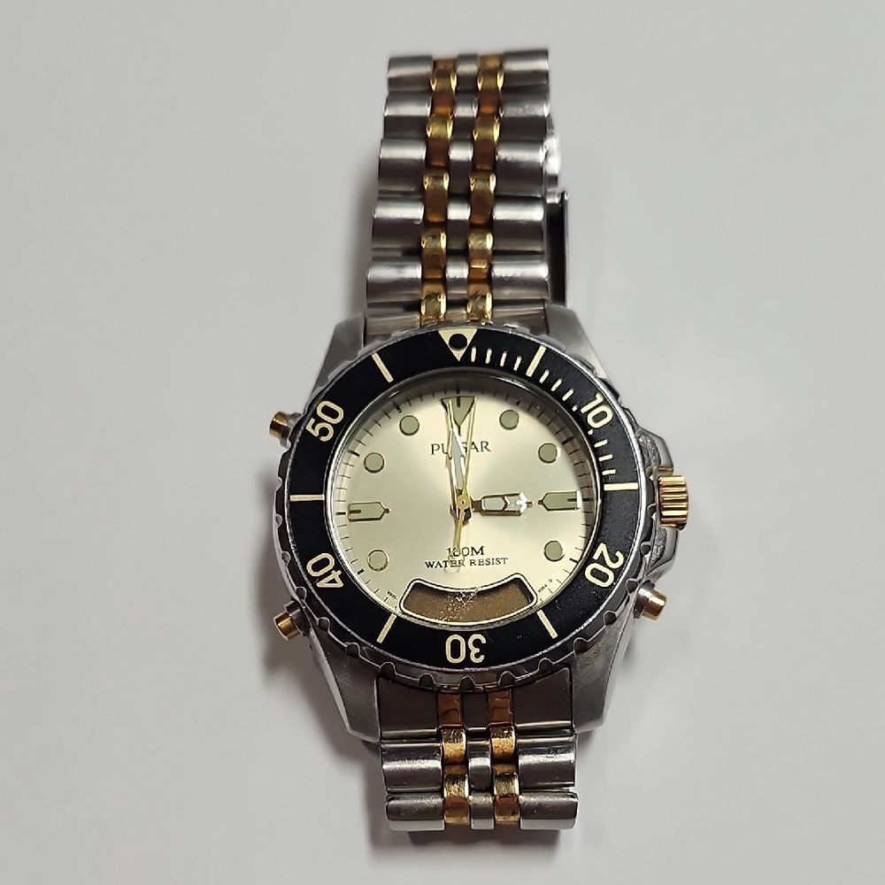 Seiko Pulsar Pilot & Diver Style V071-X010